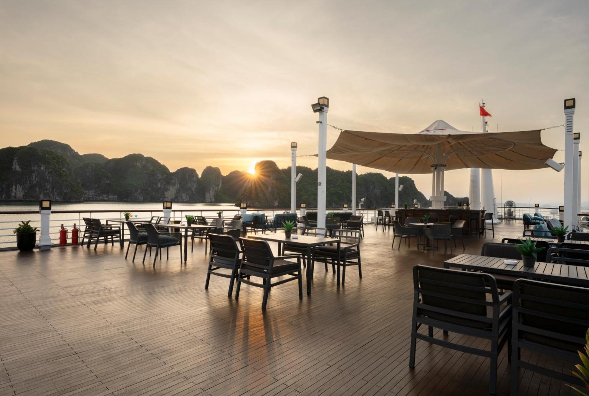  Ambassador Signature Cruise - Lan Ha Bay 5*