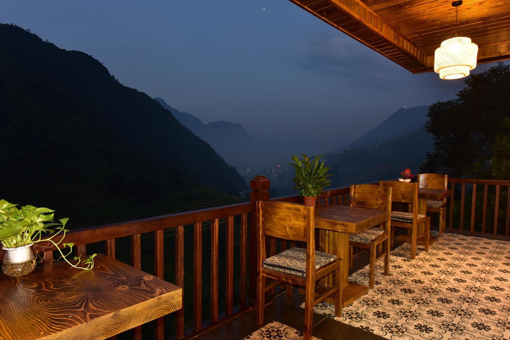 Maison De Lao Chai *