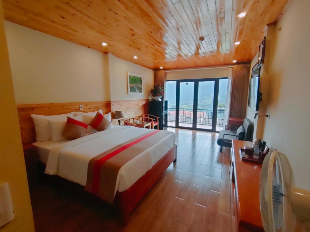 Retreat Condotel 4*