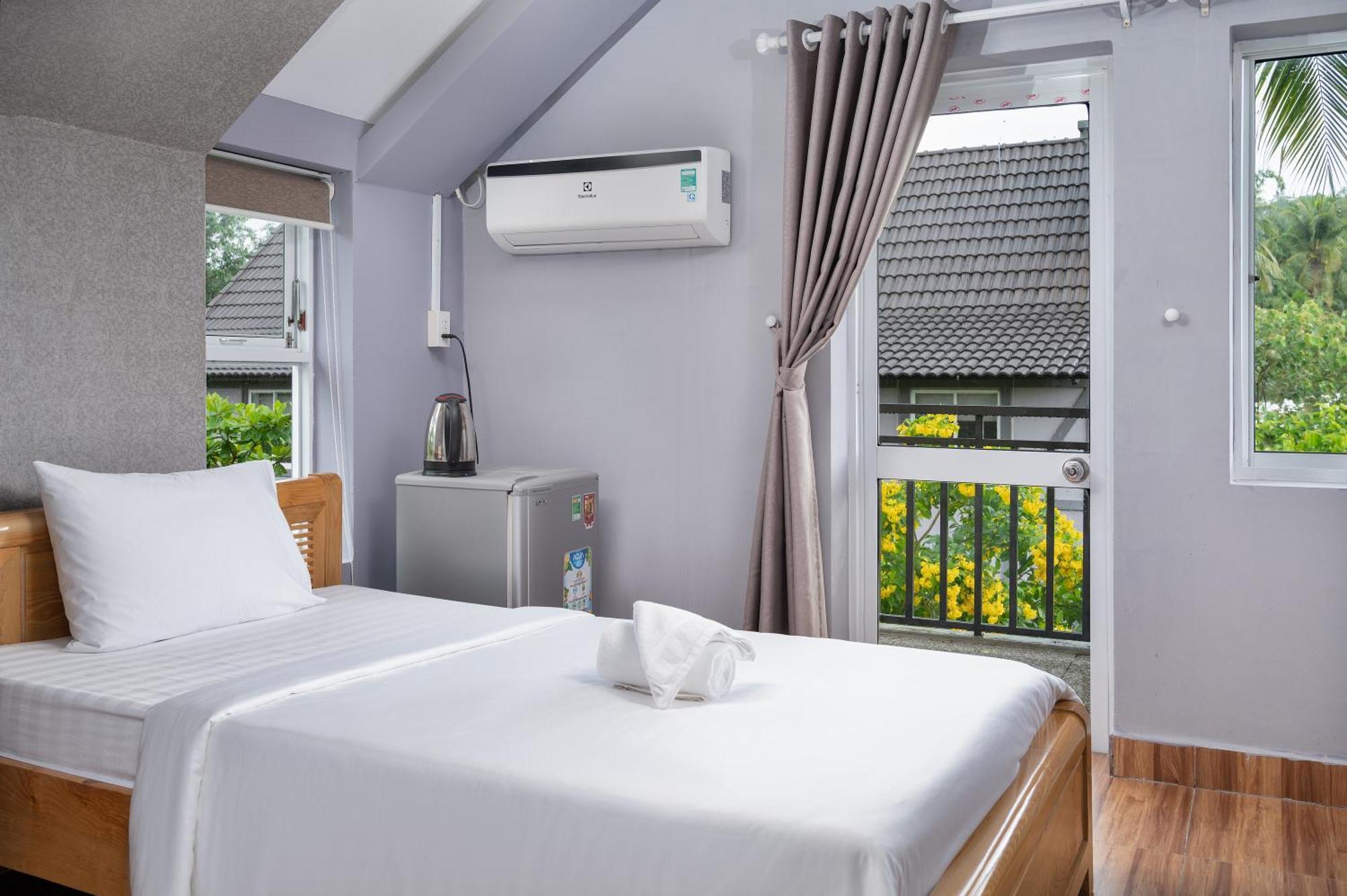 Lilac Hotel Phú Quốc