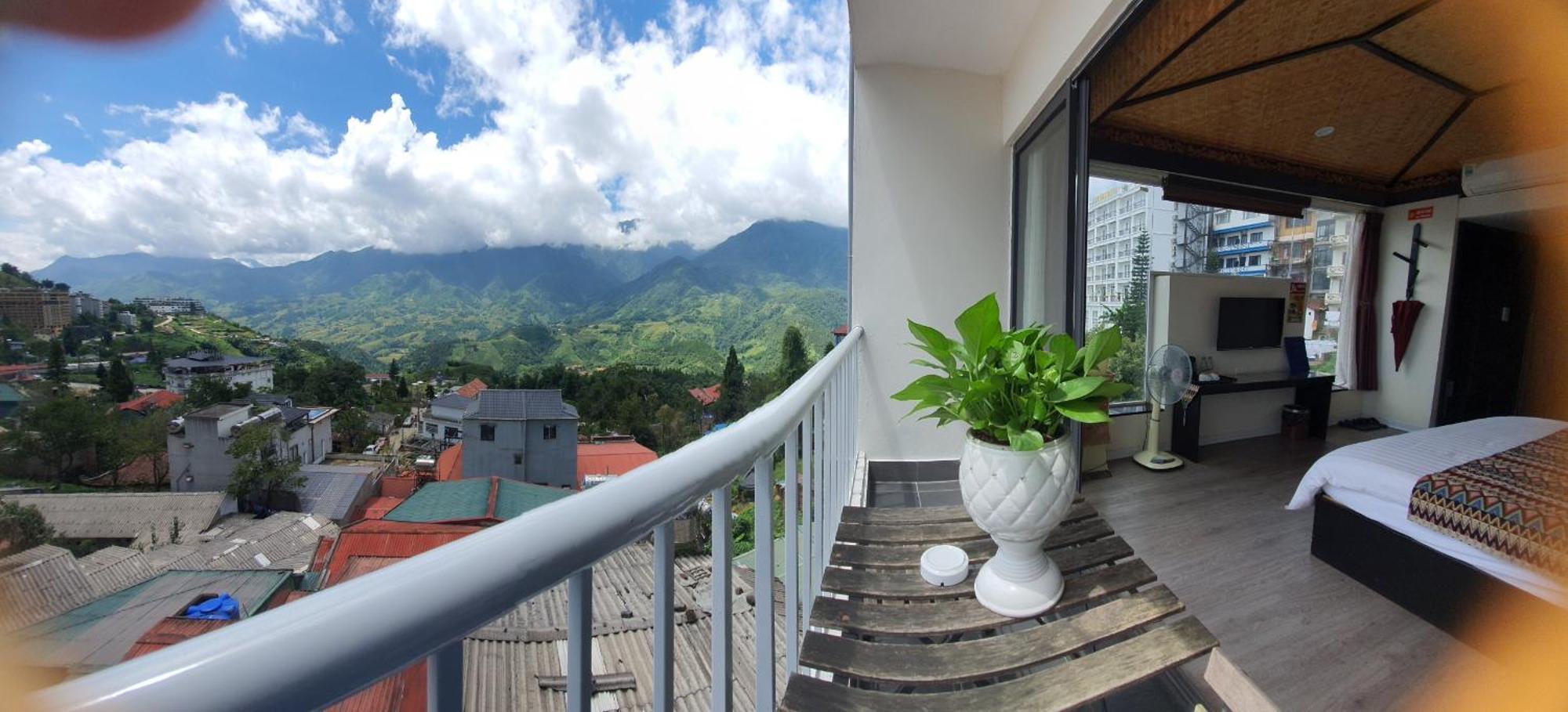 Phuong Nam Khách sạn 2*