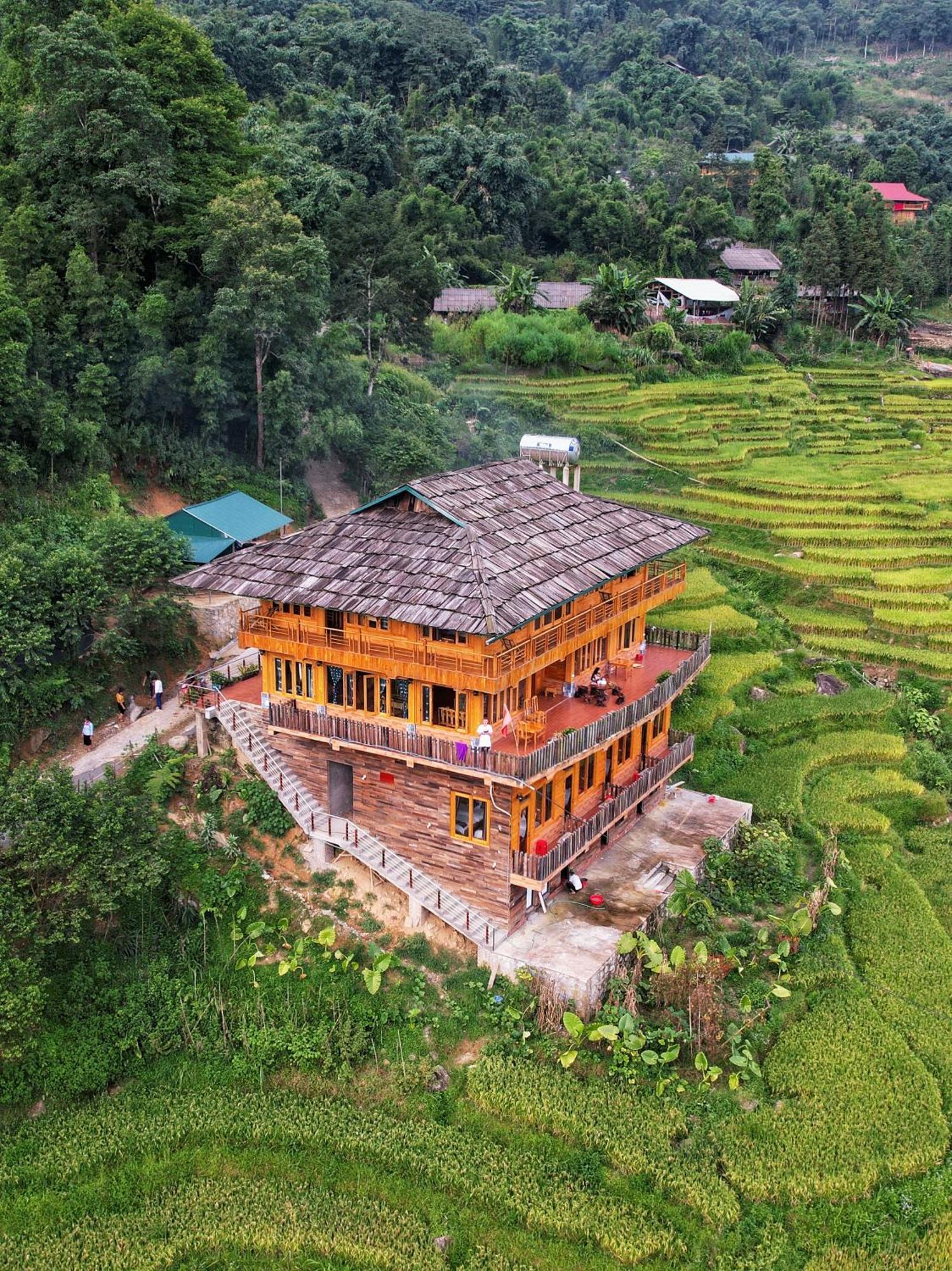 Hmong Eco Lodge