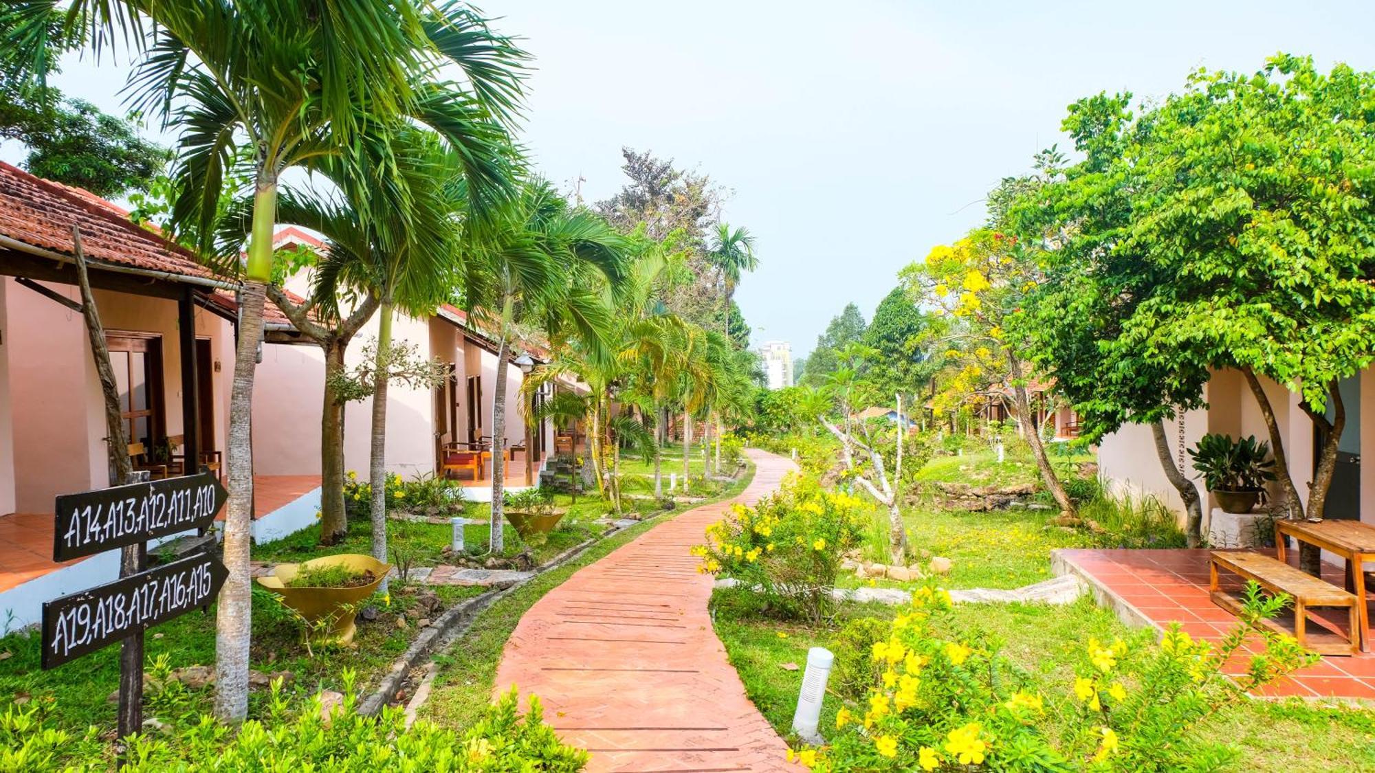Daisy & Phu Quoc
