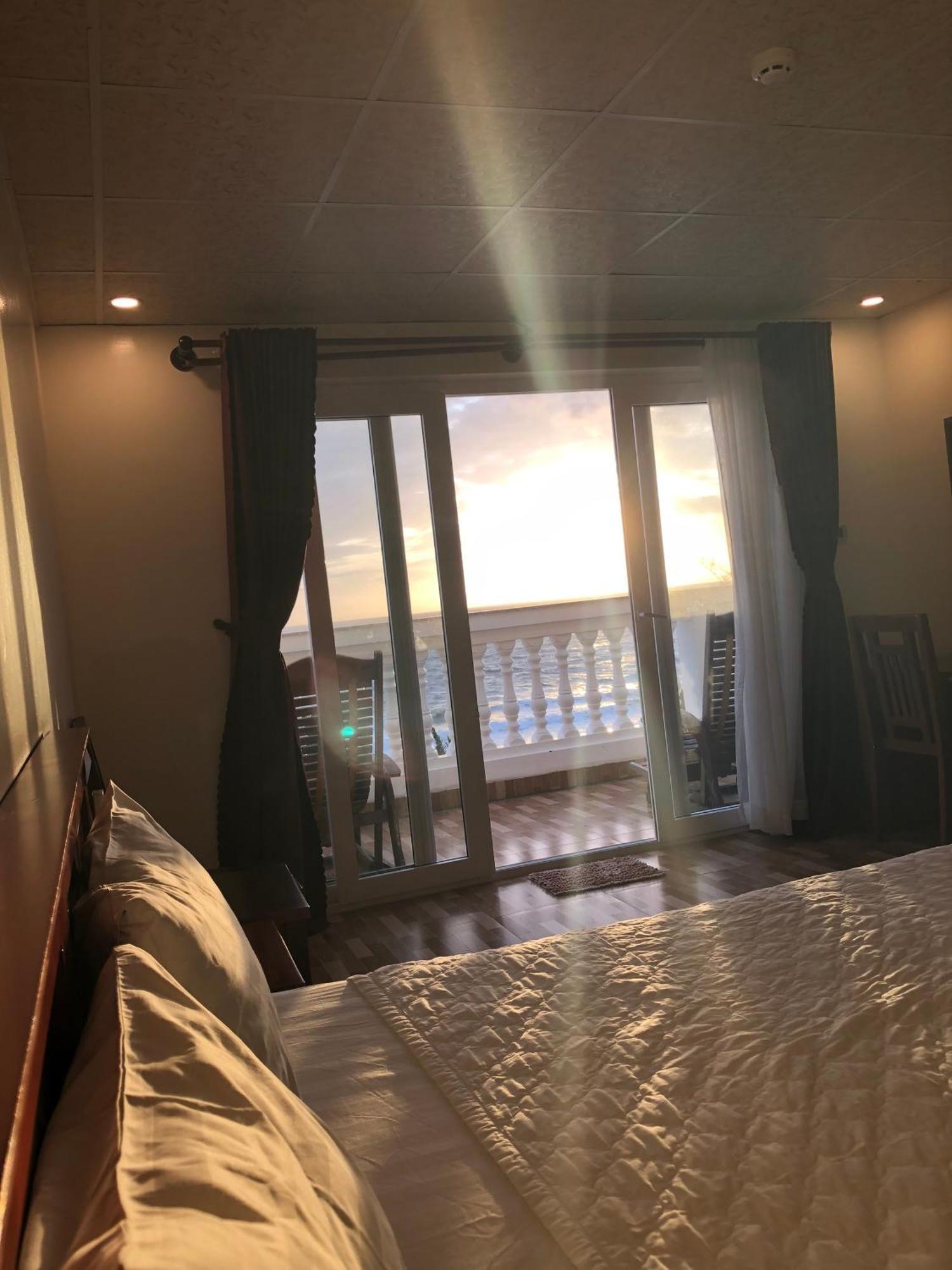 Phuong Binh House Hotel