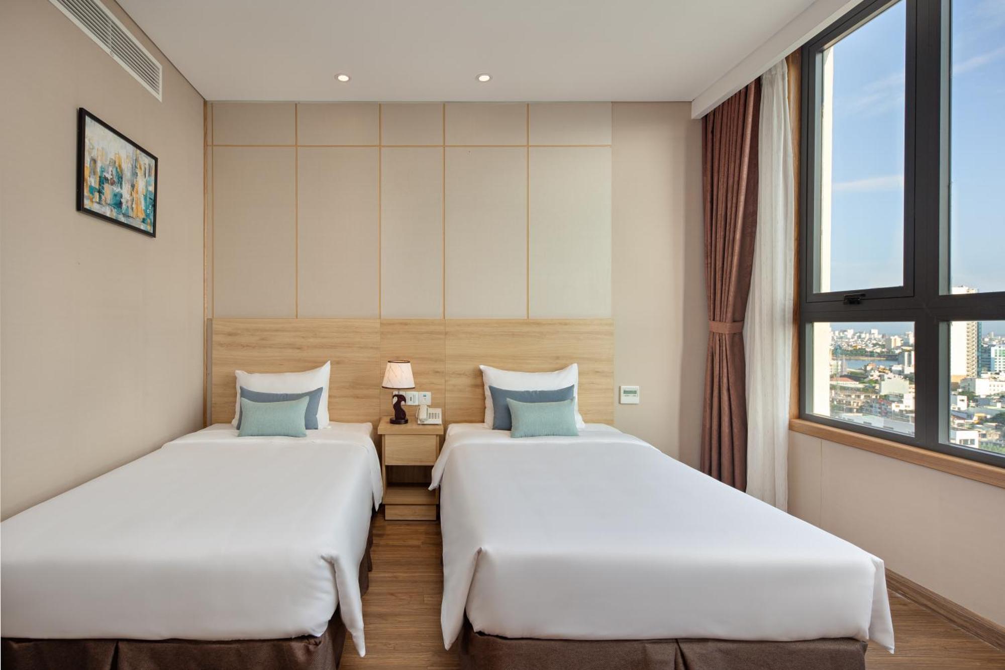 G8 Luxury And Hotel