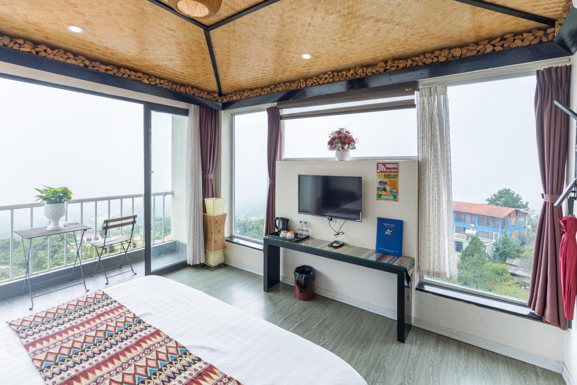 Phuong Nam Khách sạn 2*