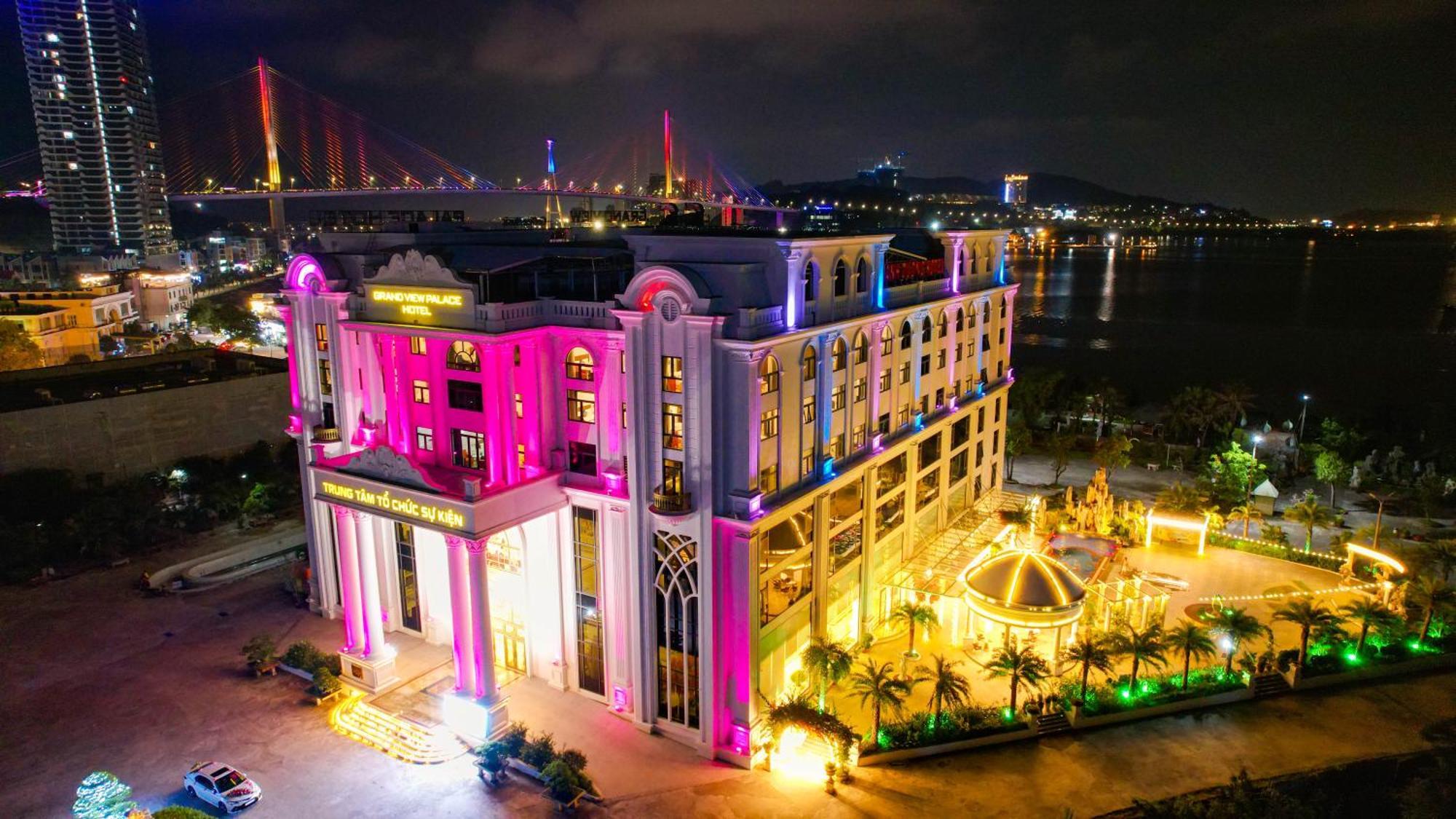 Hotel Grand View Palace 5*