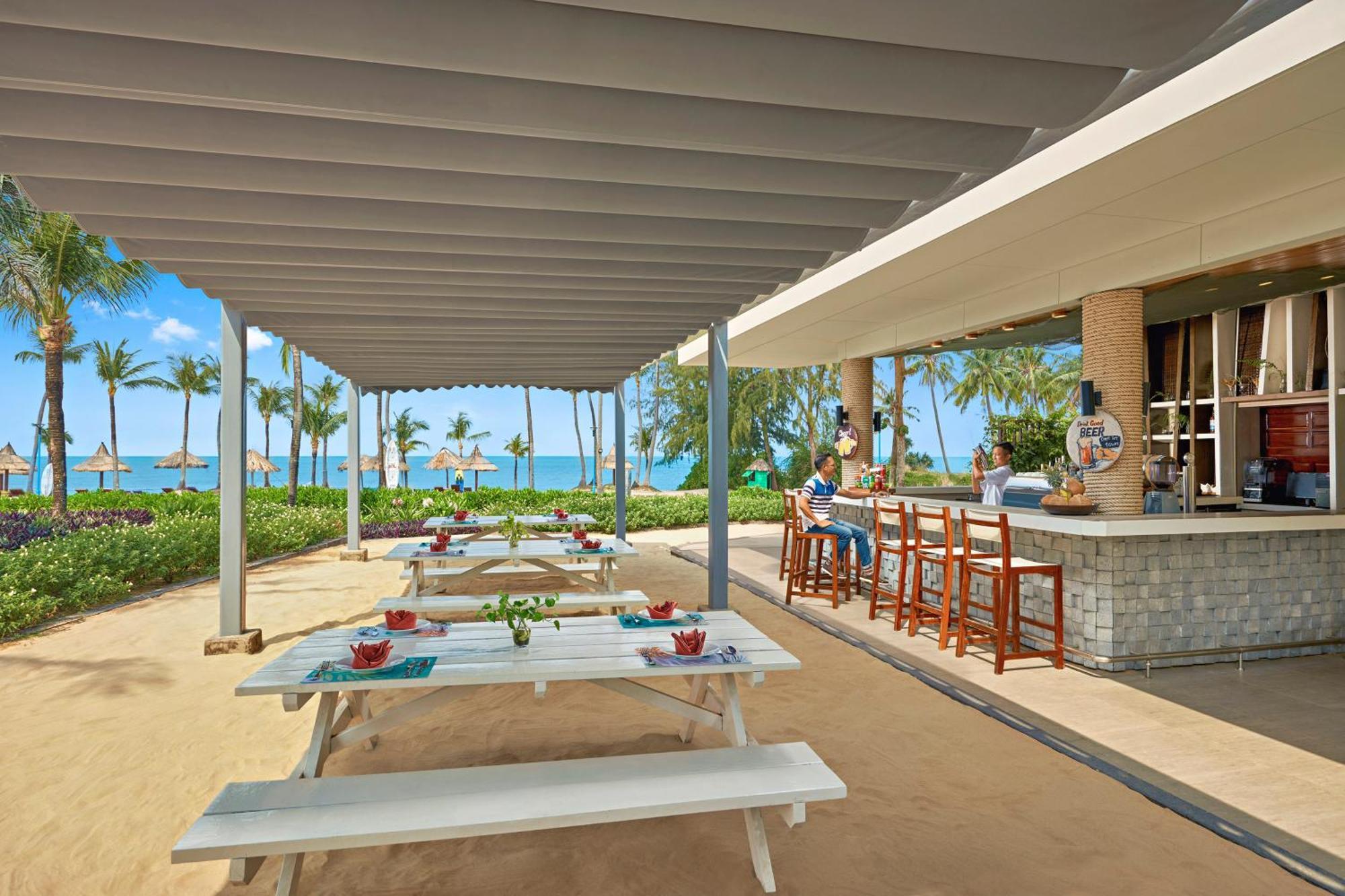 Sol Beach House Resort