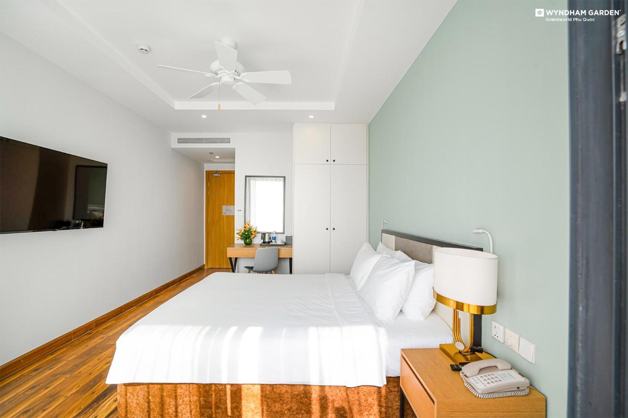 Wyndham Garden Grandworld Hotel