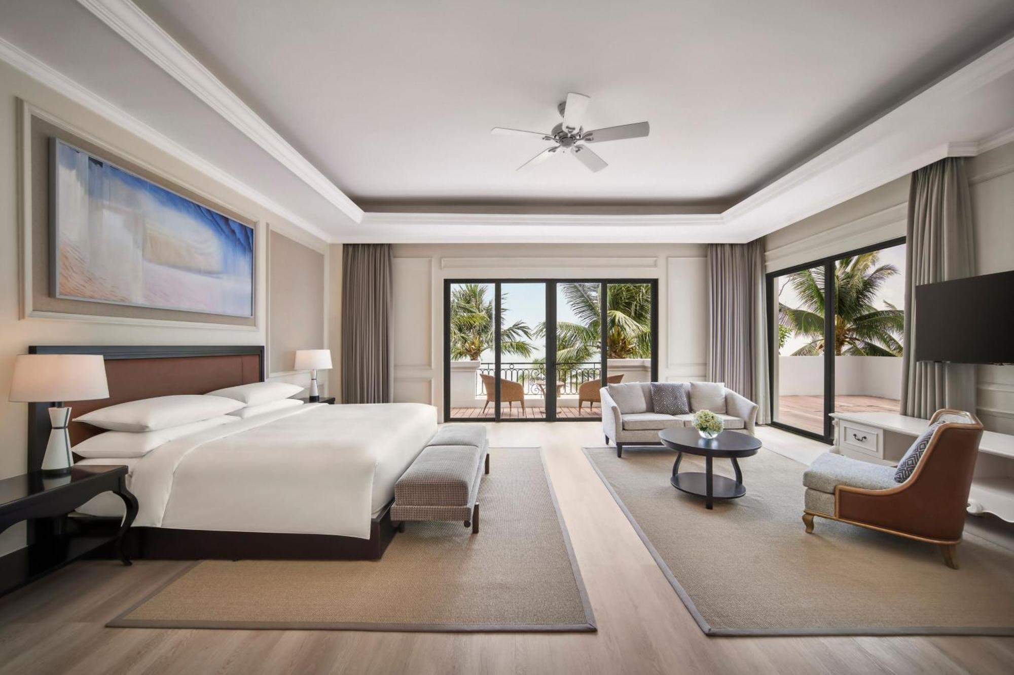 Sheraton Long