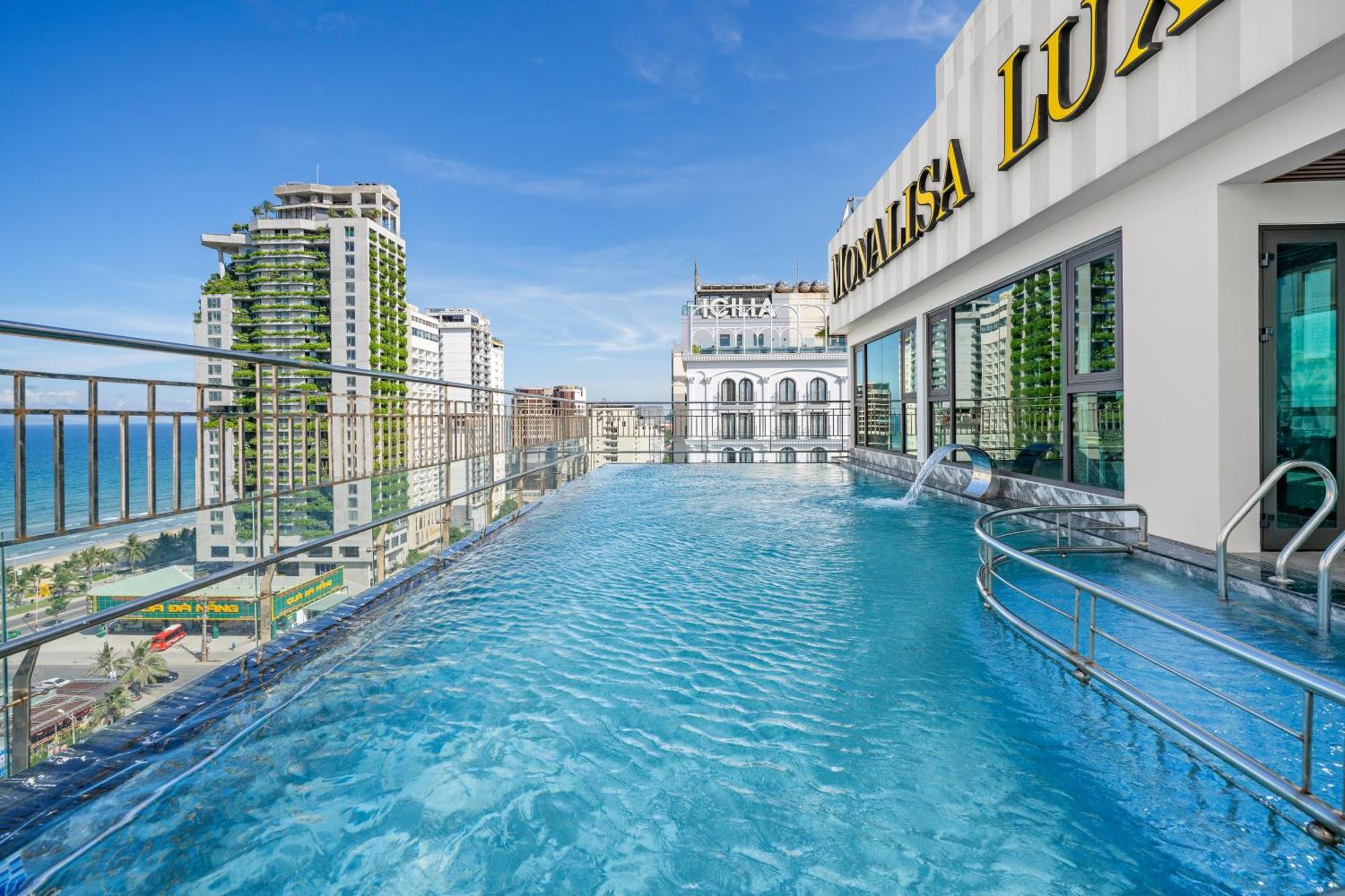 Khách sạn Monalisa Luxury 4*