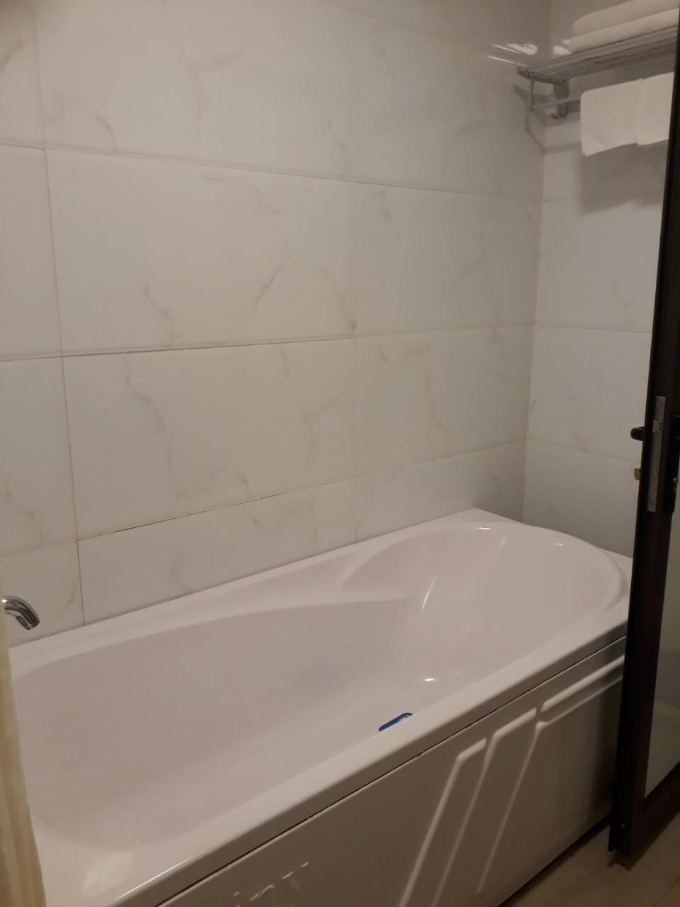 Anova 2 Hotel Hanoi