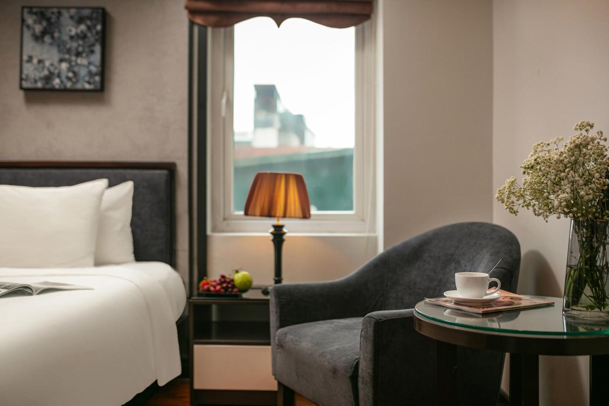 Và La Palm Premier Hà Nội 4*