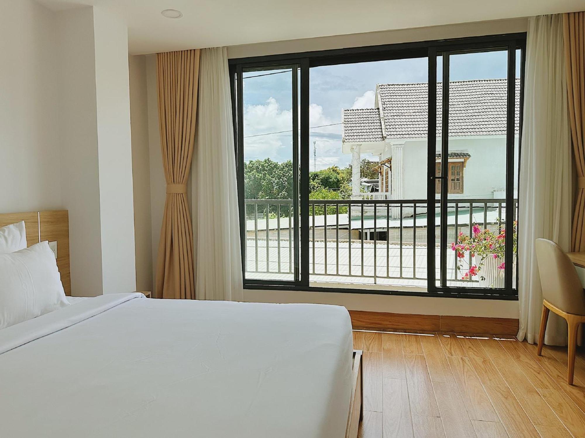 Rosetta Hotel 3*