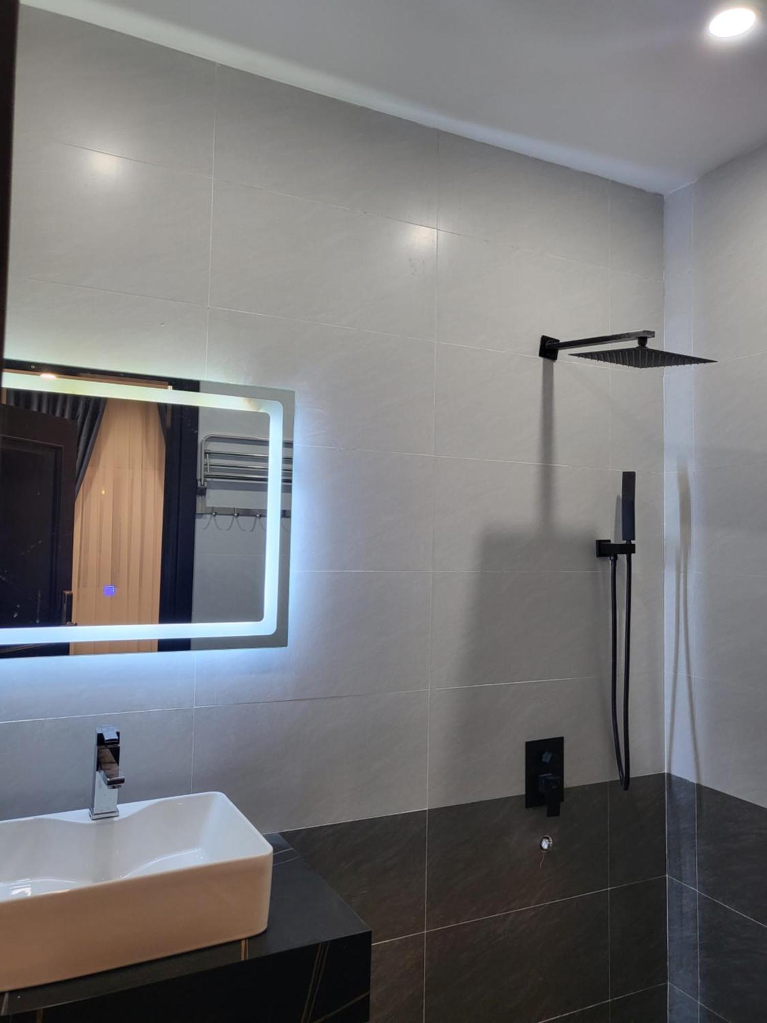 Huong Mai Hotel