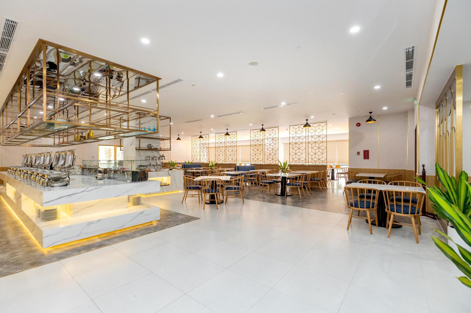 Hotel Petro House - Block A 3*