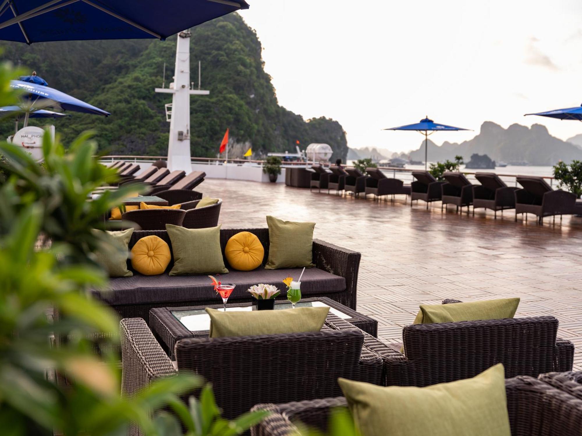 Erina Cruise By Hag 5* Hạ Long