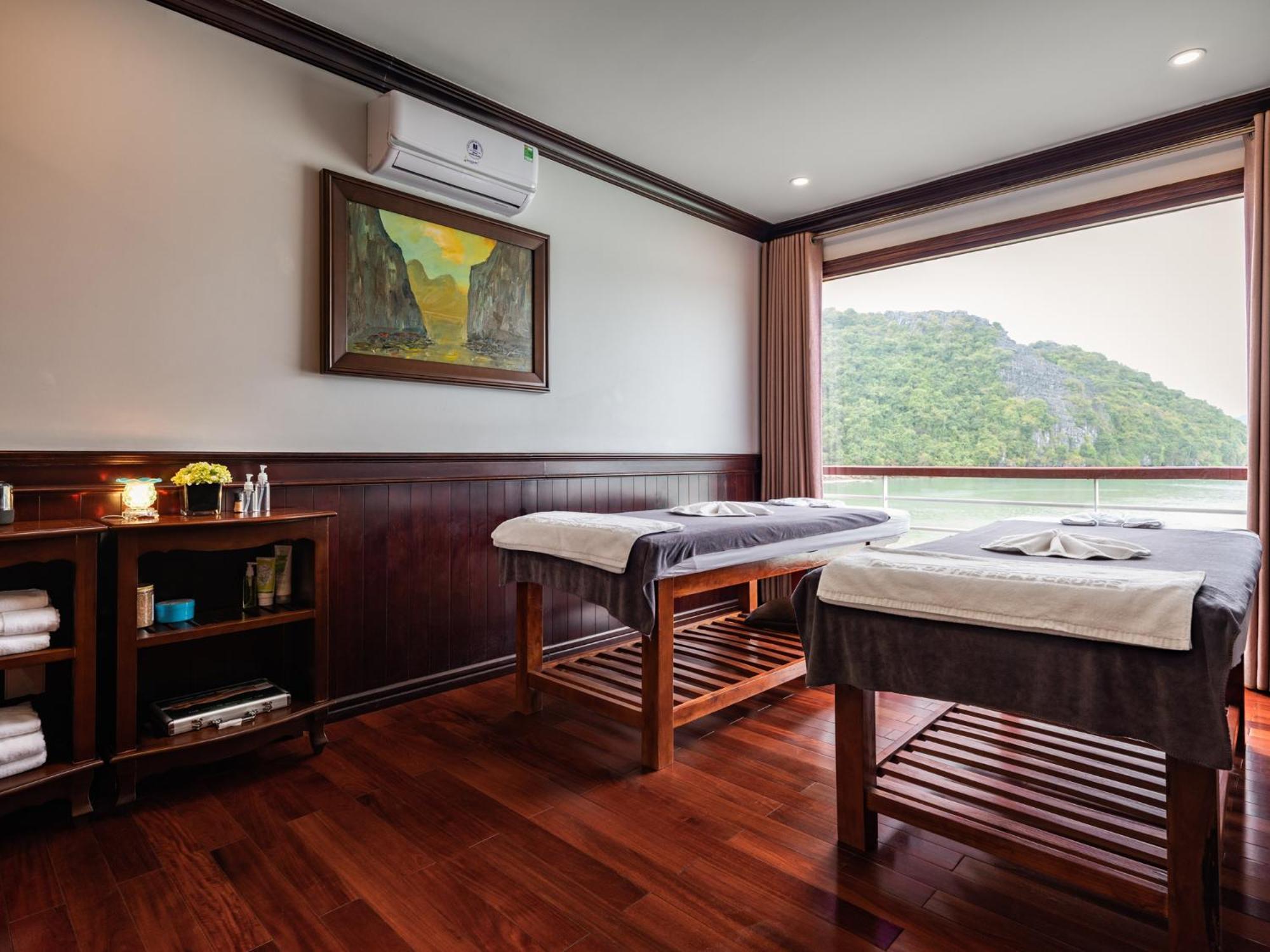  Aqua Of The Seas Cruise Halong Hạ Long