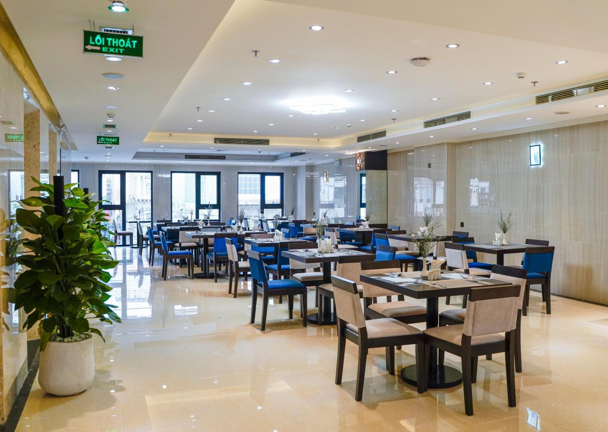 Ruby Star Hotel
