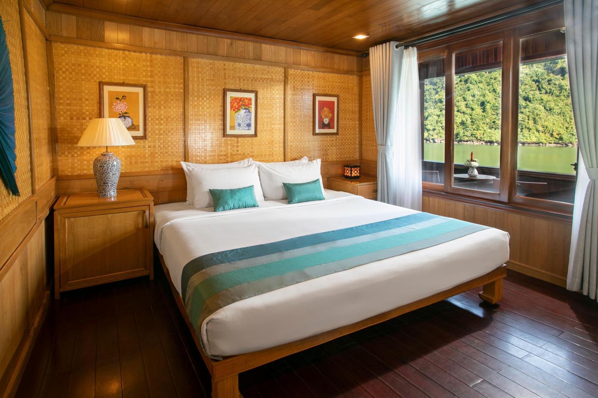 Bhaya Halong Cruises 