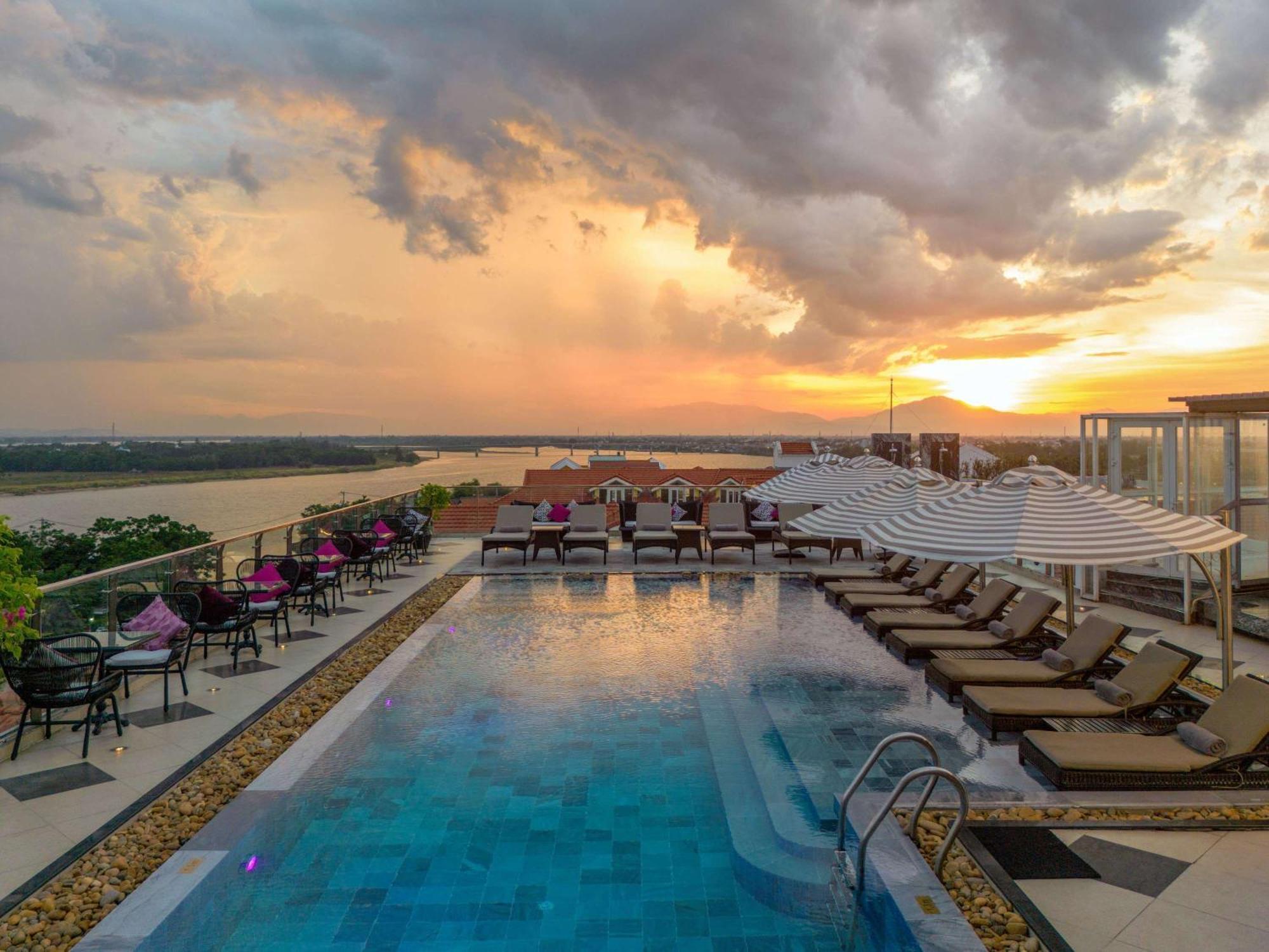 Khách sạn Royal - Mgallery 5*