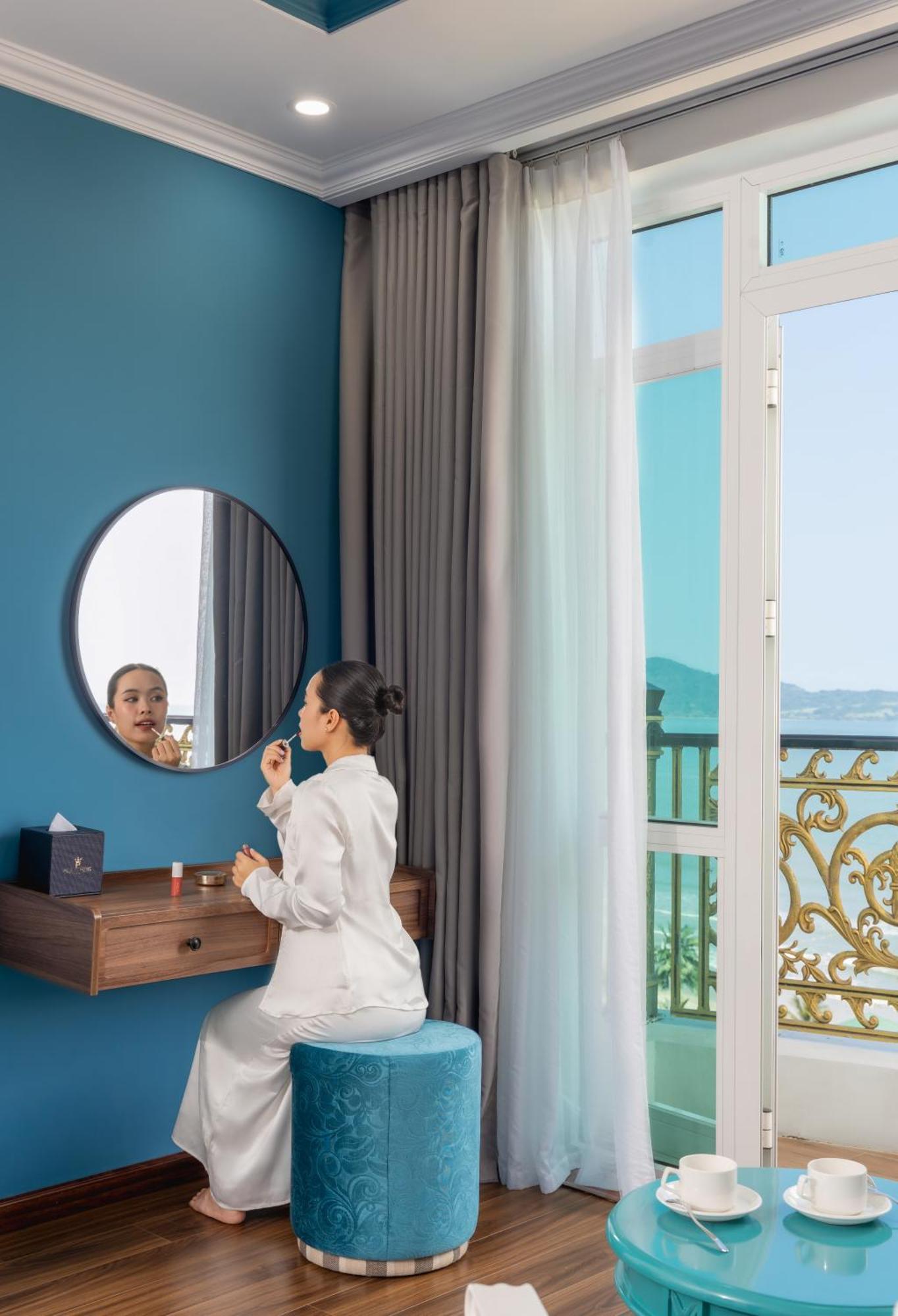Paracel Hotel 4*