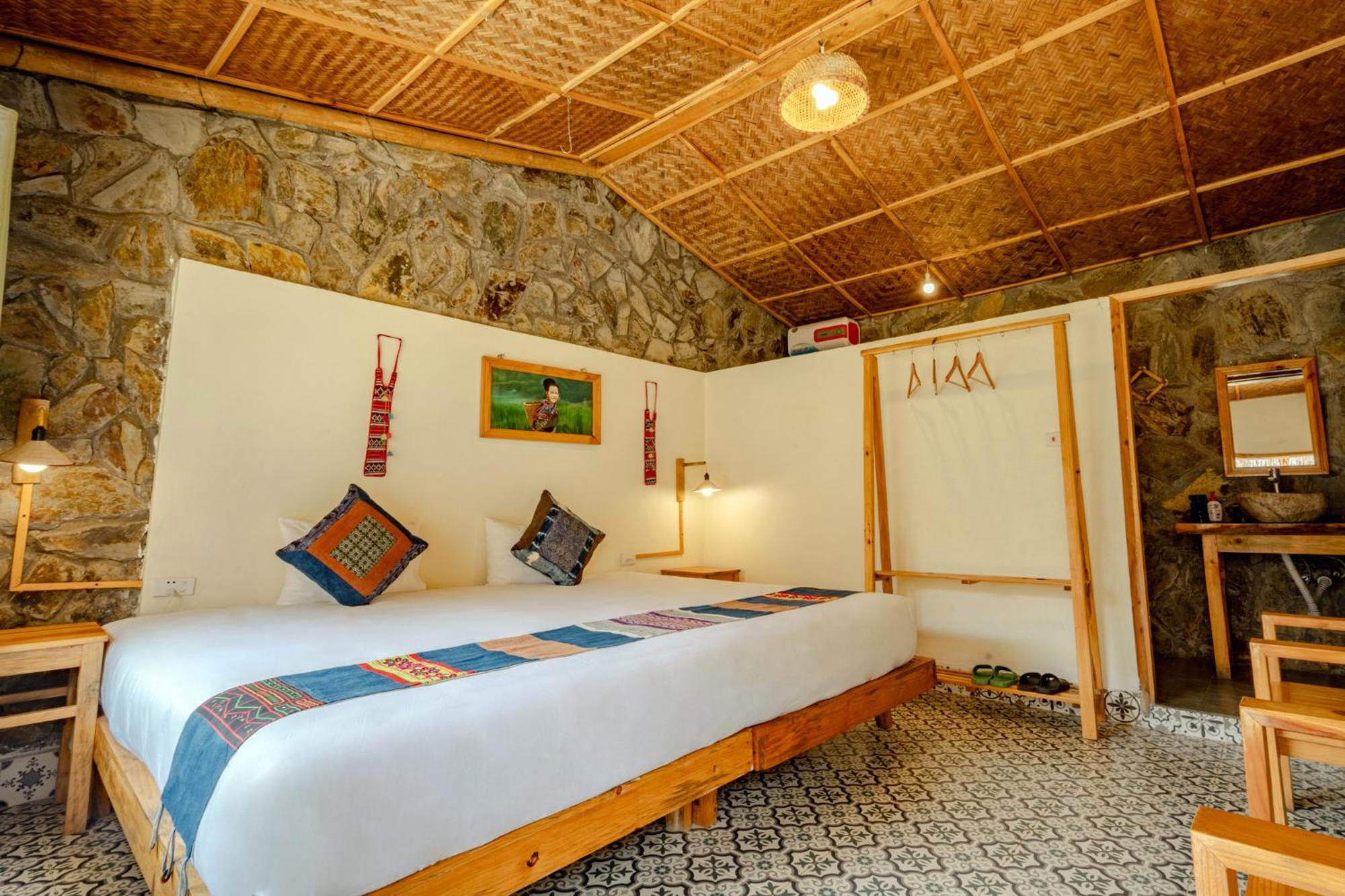Eco & Lodge *