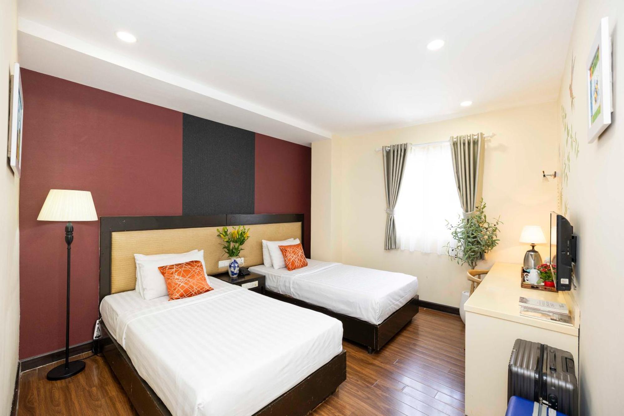 Asian Ruby & - 122f Bui Thi Xuan Street Khách sạn TP. Hồ Chí Minh