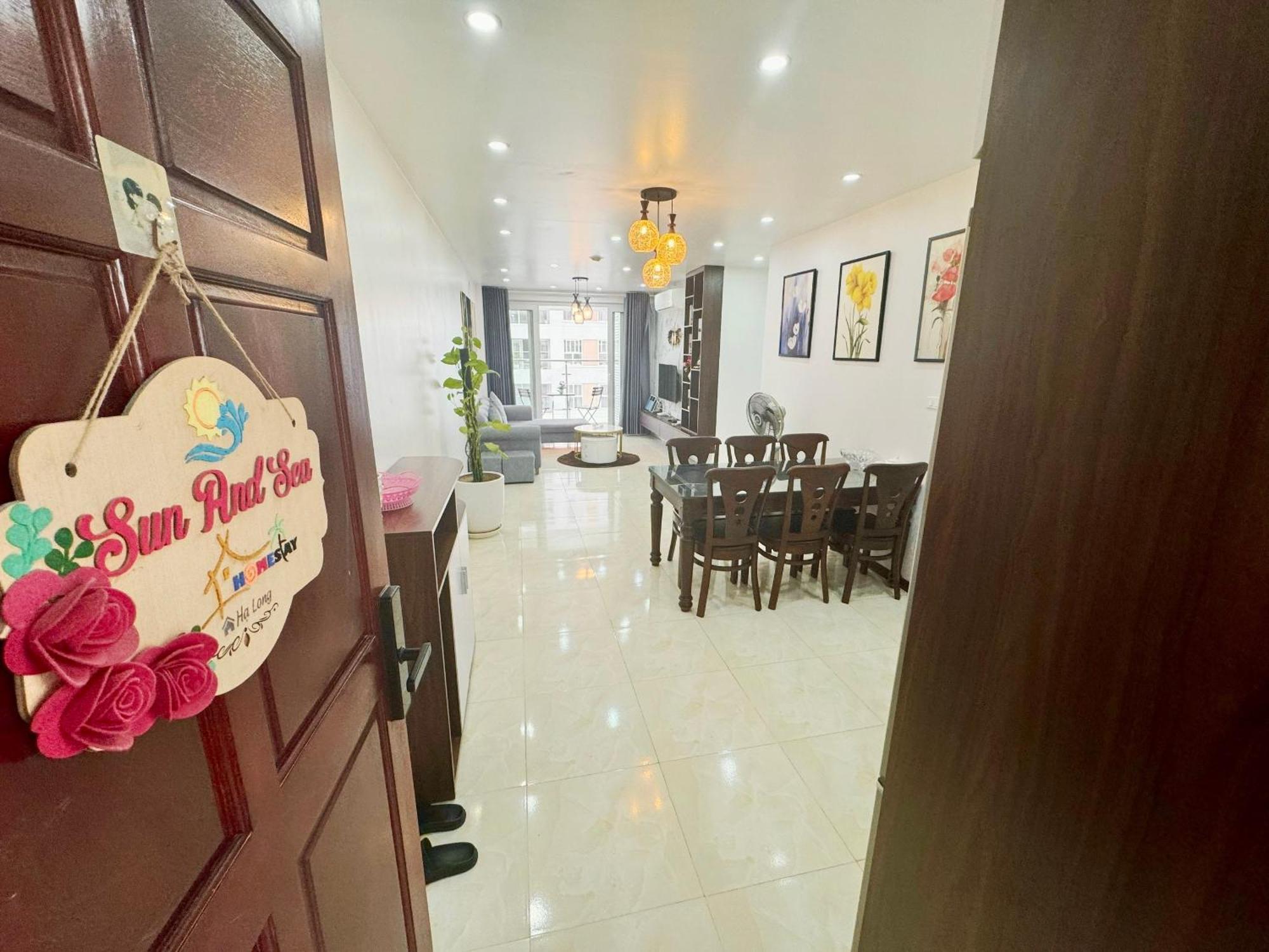 Luxury Halong * Hạ Long