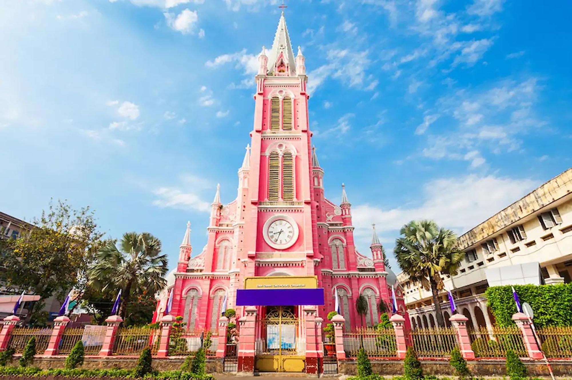Ly Ly 3* TP. Hồ Chí Minh
