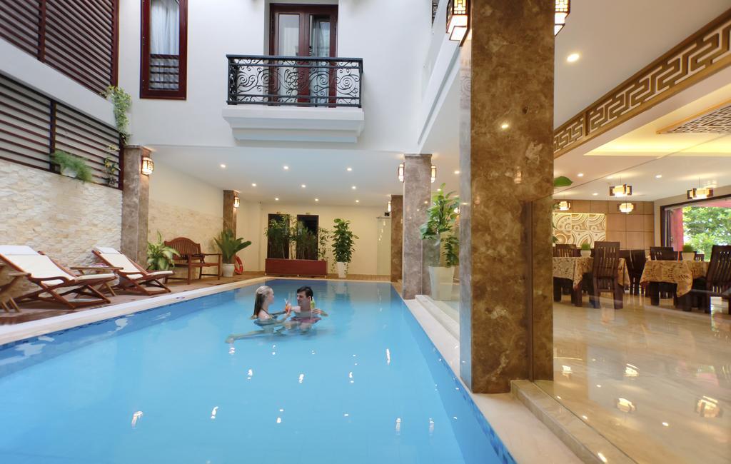 Hotel Travel