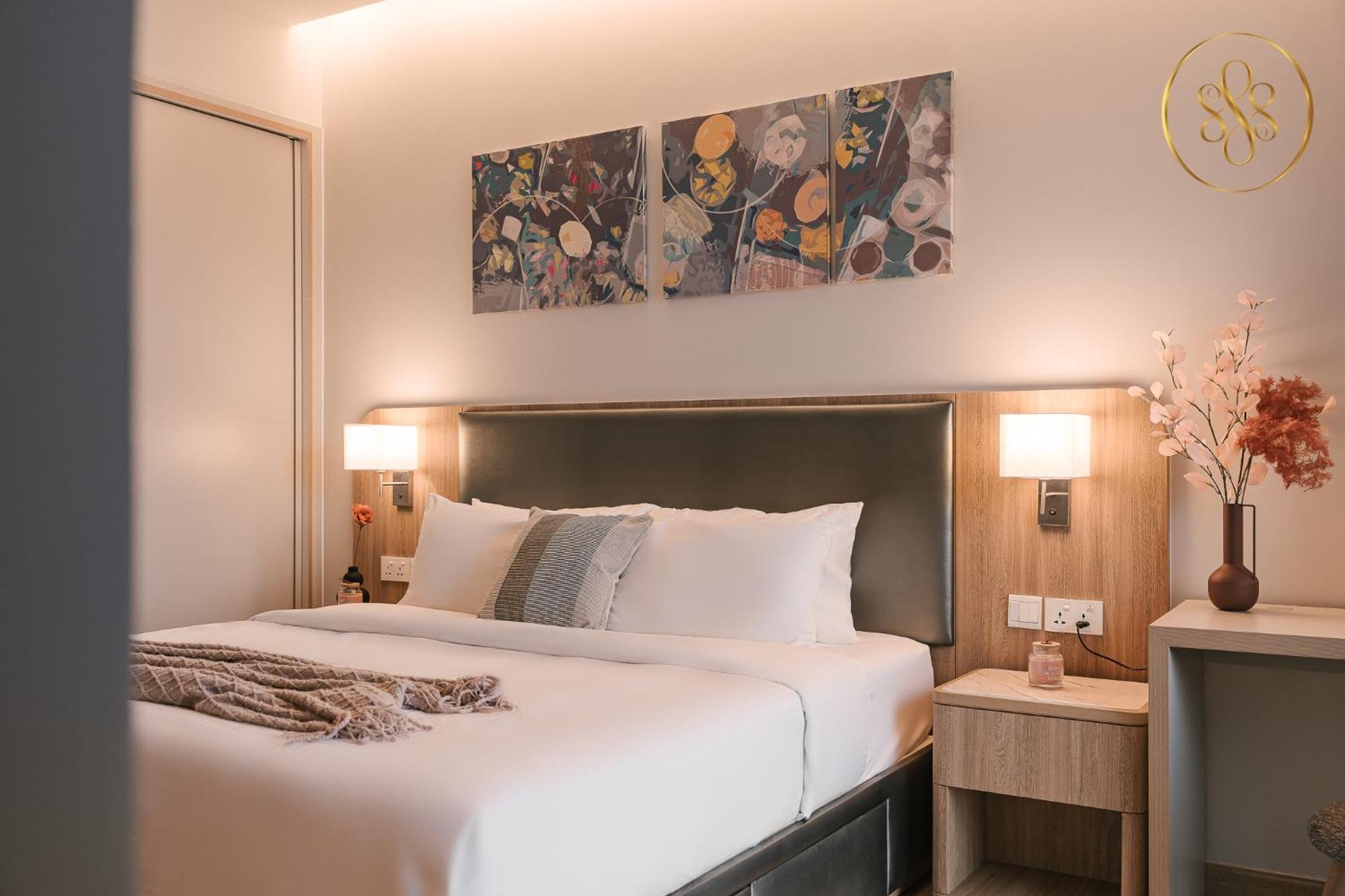 Zenity Apartel Dist 1 By Ssens Homes Apartment