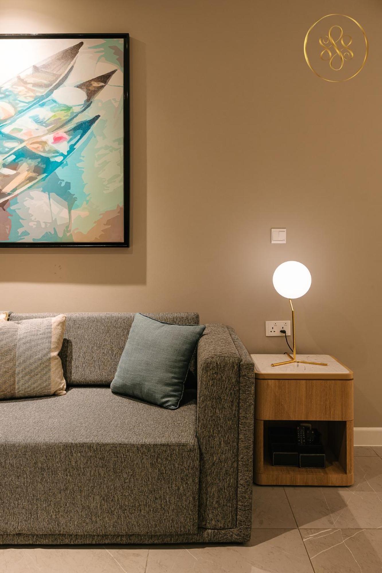 Zenity Apartel Dist 1 By Ssens Homes Apartment *