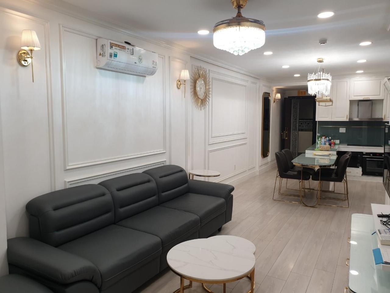 Hoa Sua Hotel *