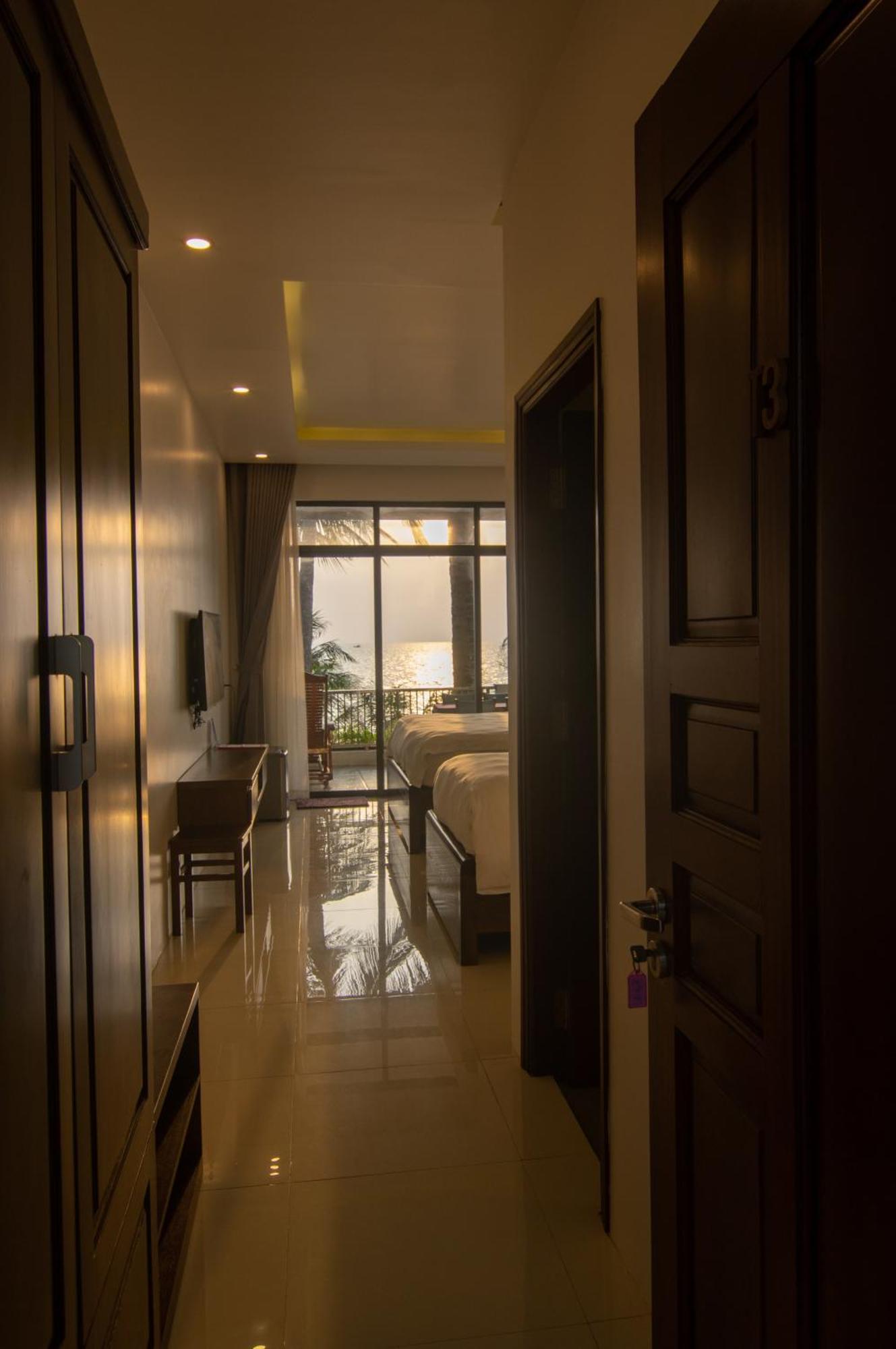 Sealight And House Phu Quoc