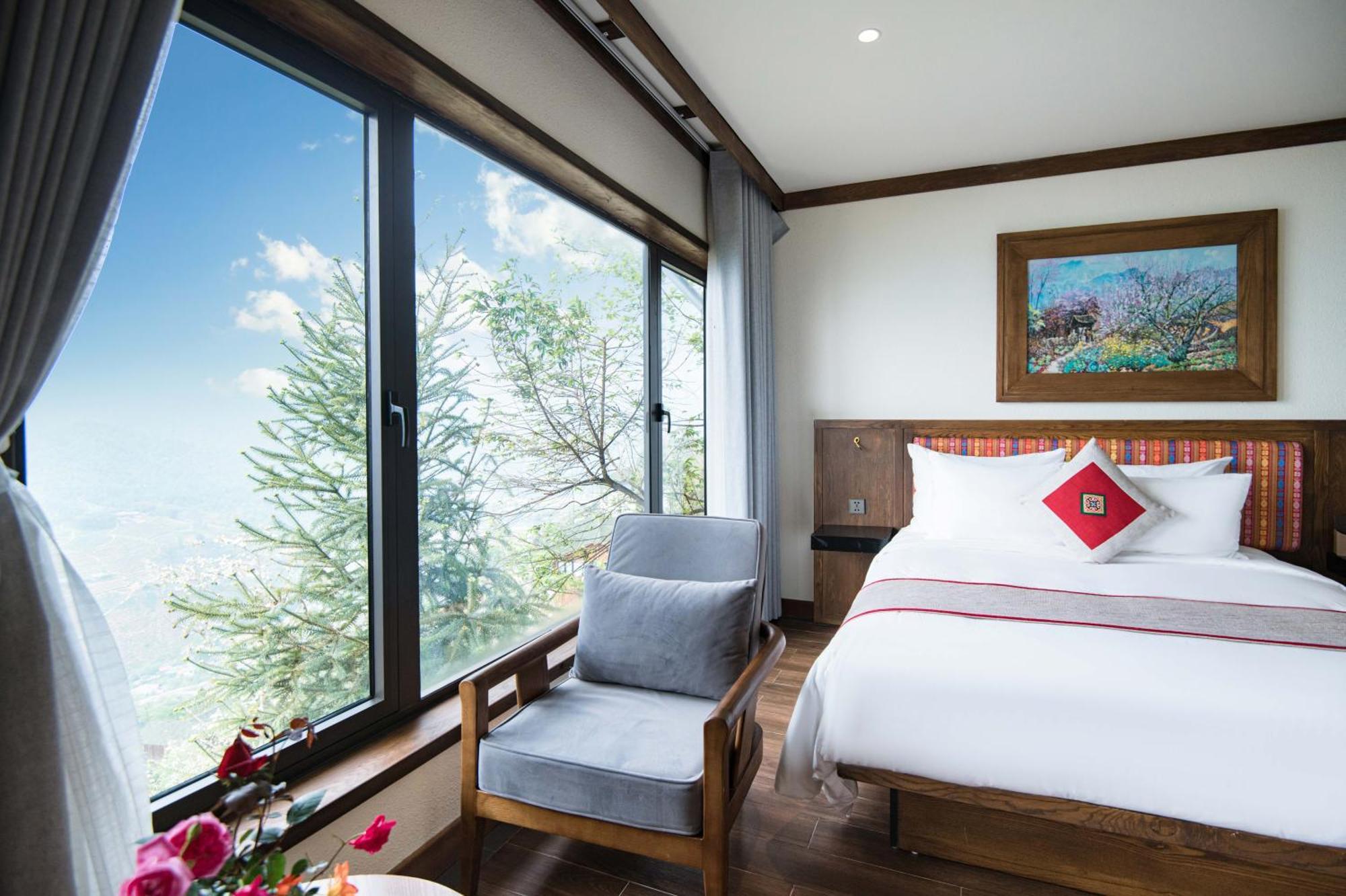 Catcat Hills & Resort