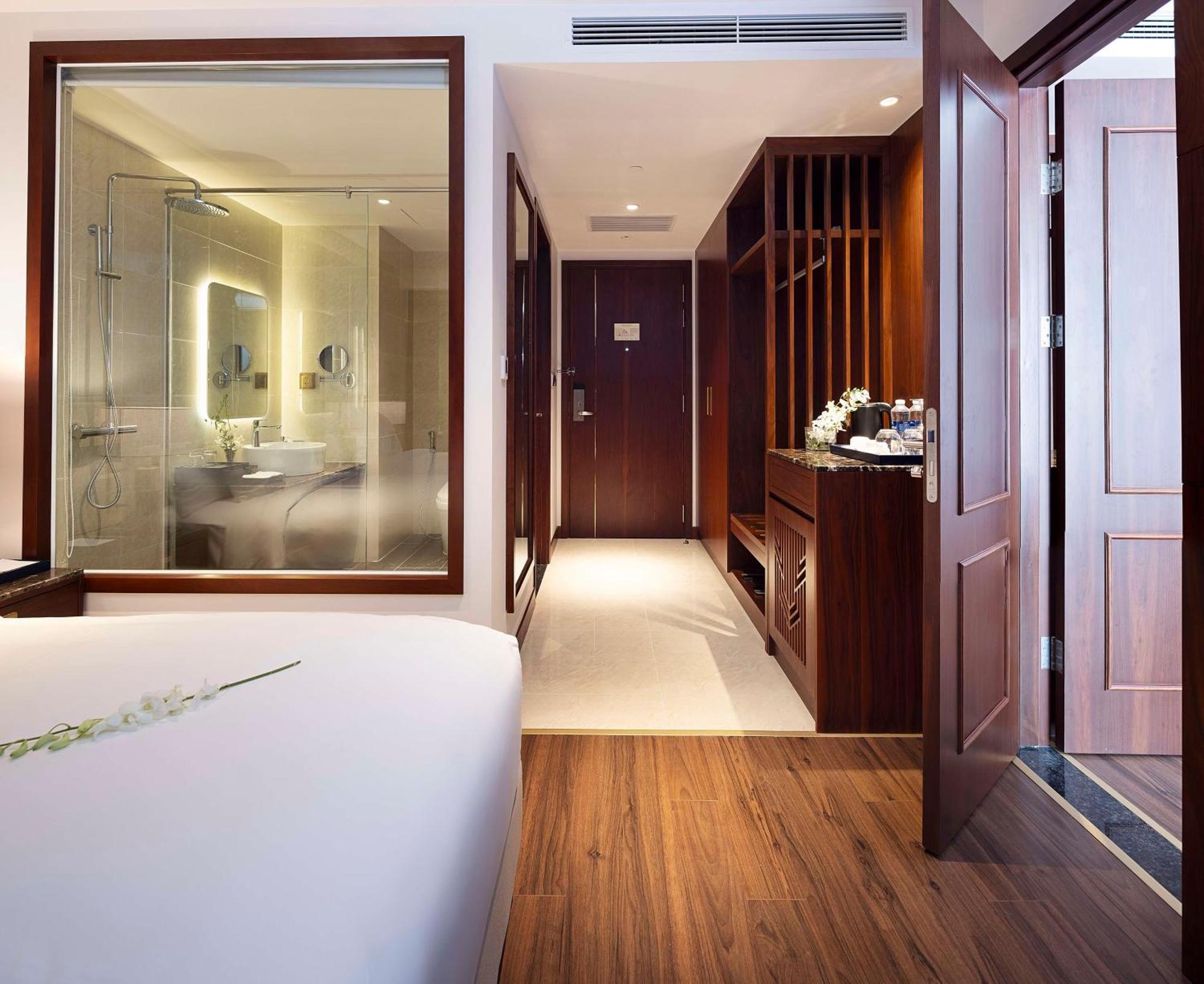 Western Premier Marvella 5*