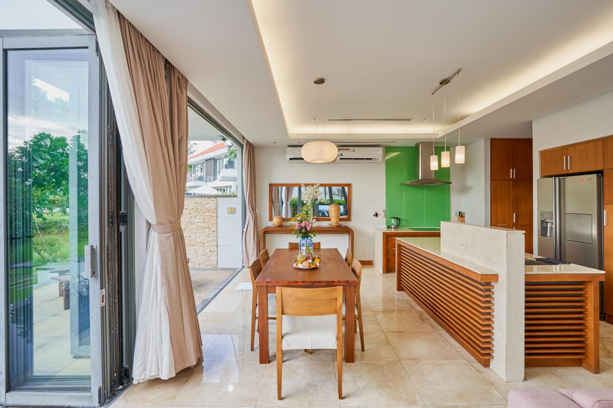 Ocean Villa