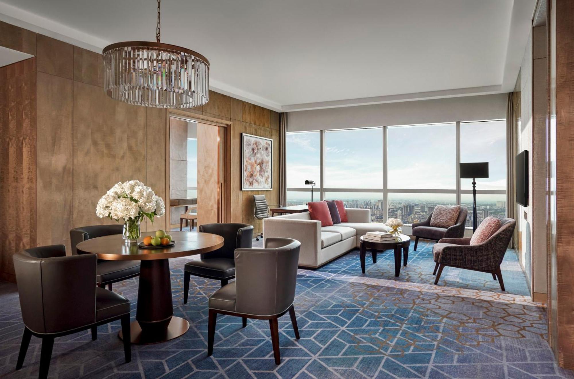 Intercontinental Landmark72 By Ihg Hotel Hanoi