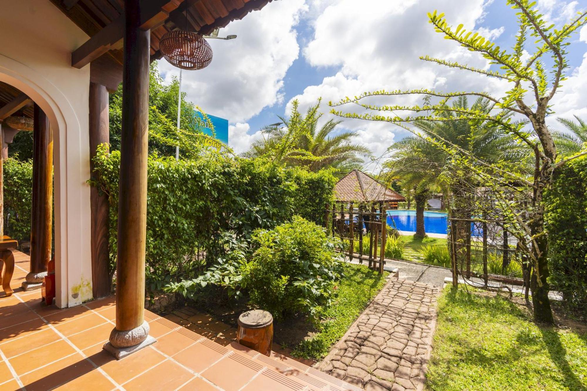 Resort Maison Du Vietnam & 4*