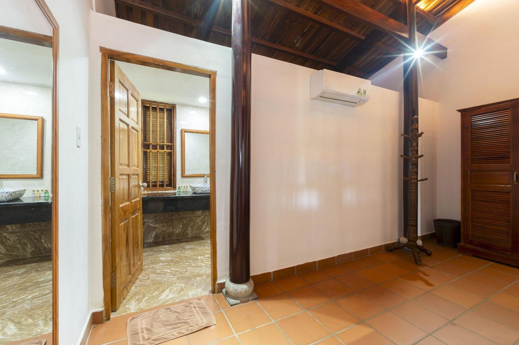 Maison Du Vietnam & 4*