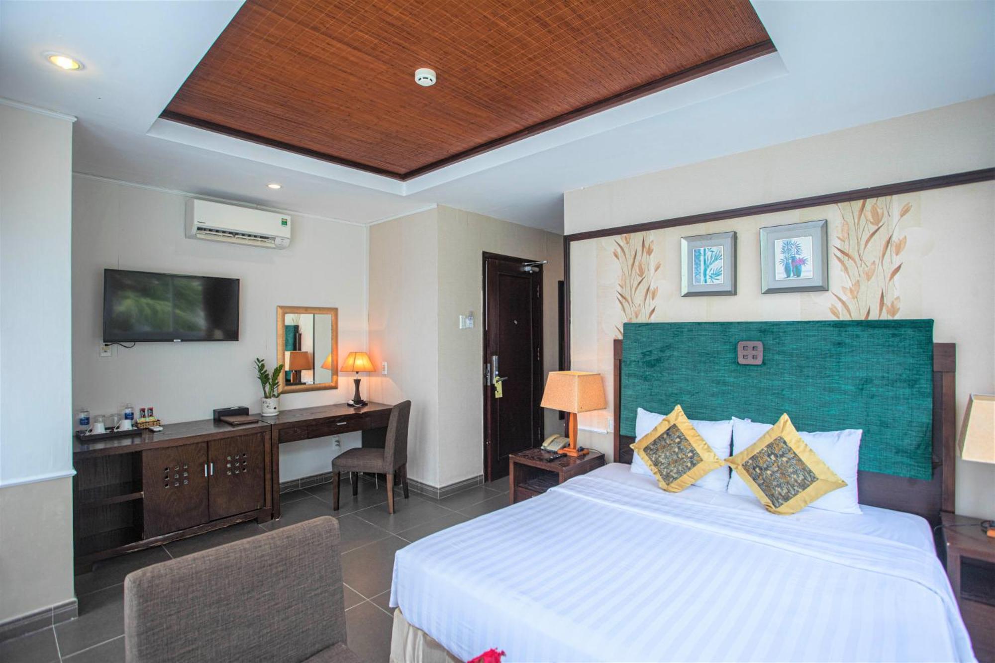 Seaside Resort 4*