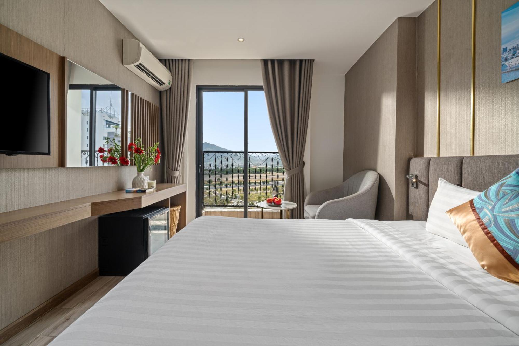 Khách sạn Sochi Nha Trang