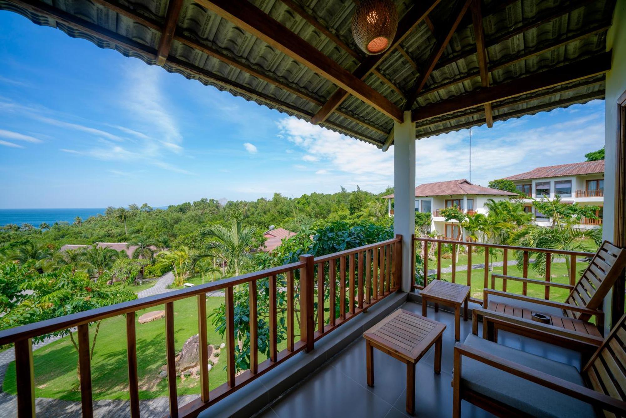 Camia & Resort 4*