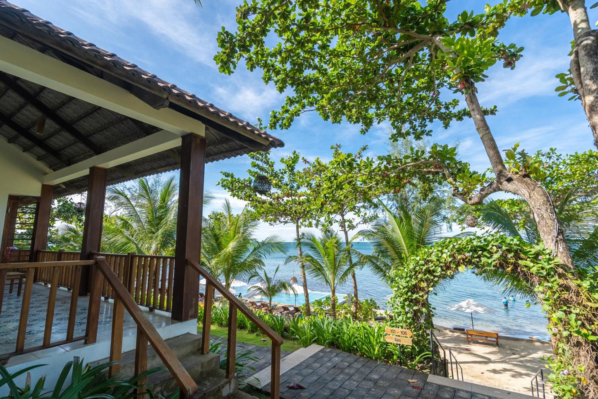Camia & Phu Quoc