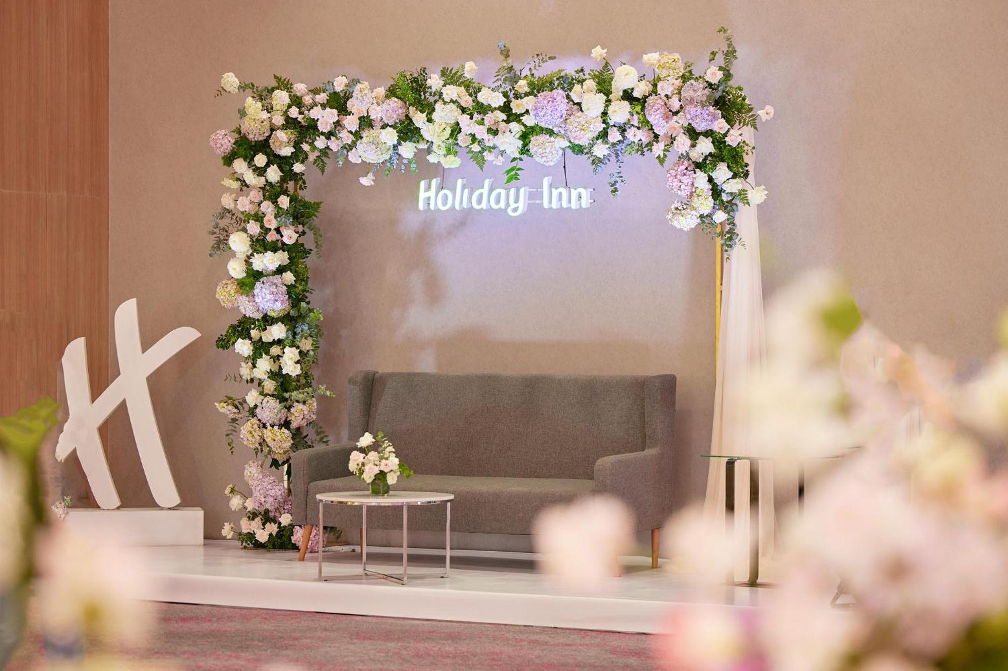 & Saigon Airport By Ihg Ho Chi Minh City