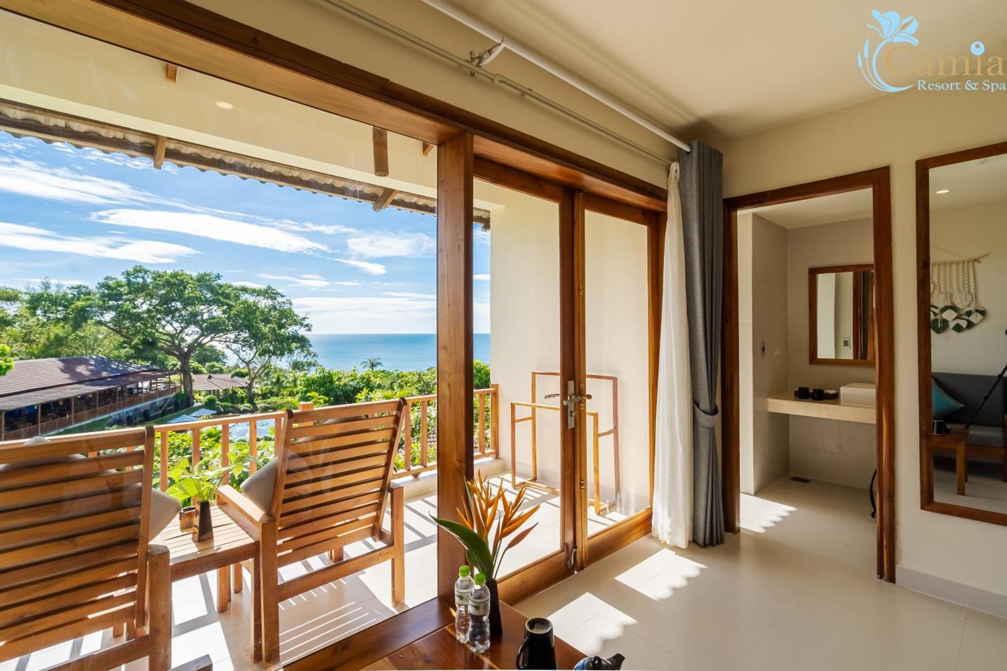 Camia & Resort 4*
