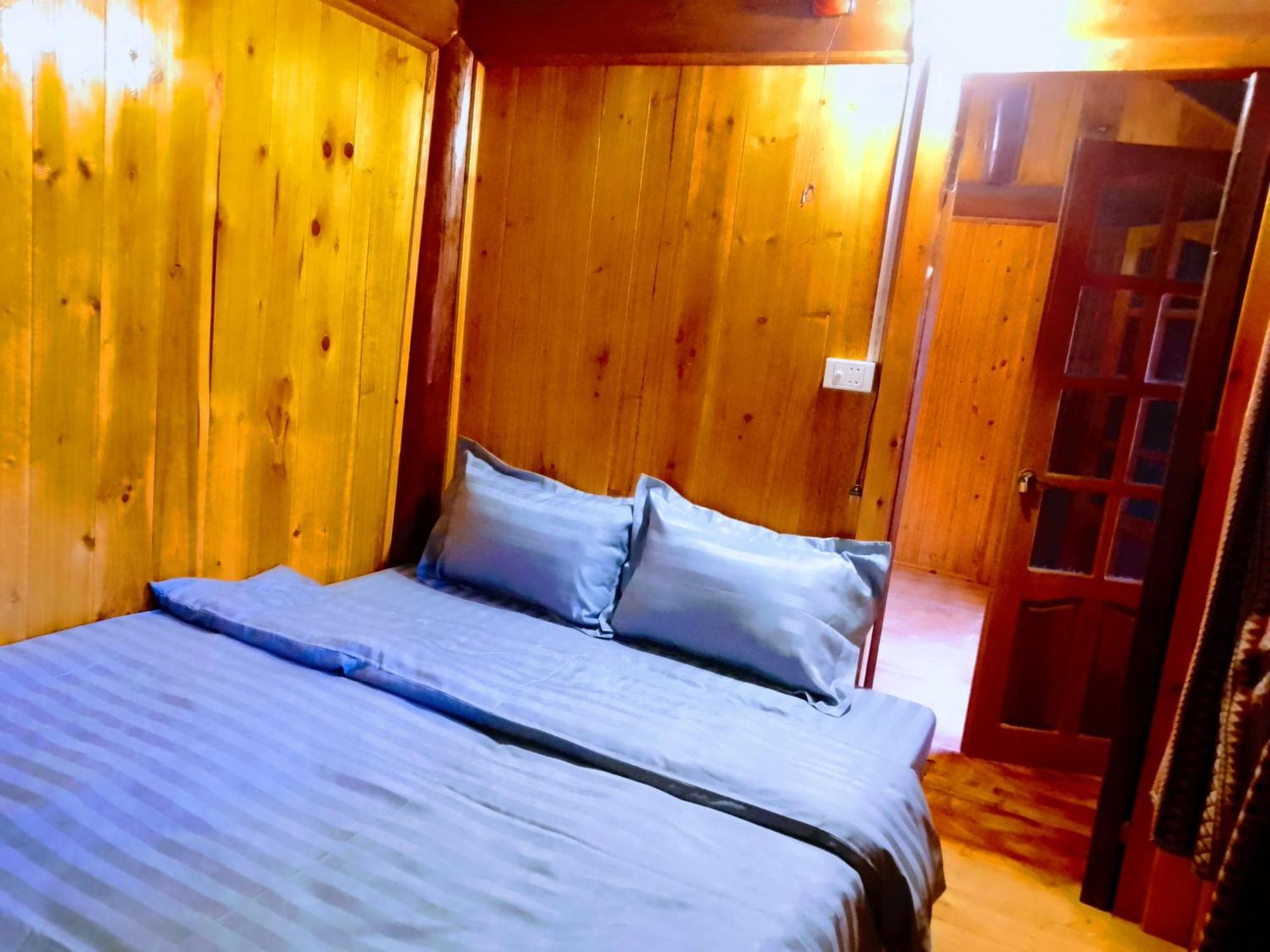 Homestay Surelee *