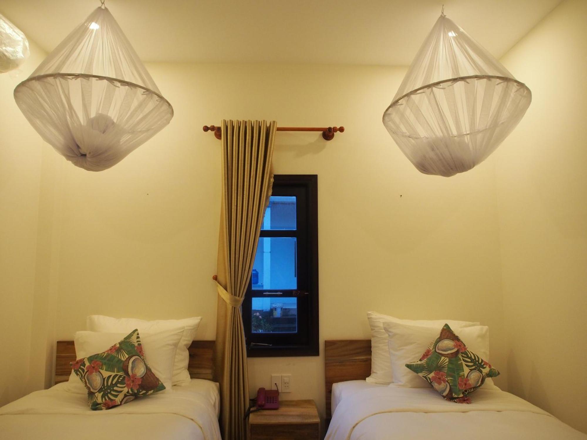 Hula Hula Beachfront Resort Phu Quoc