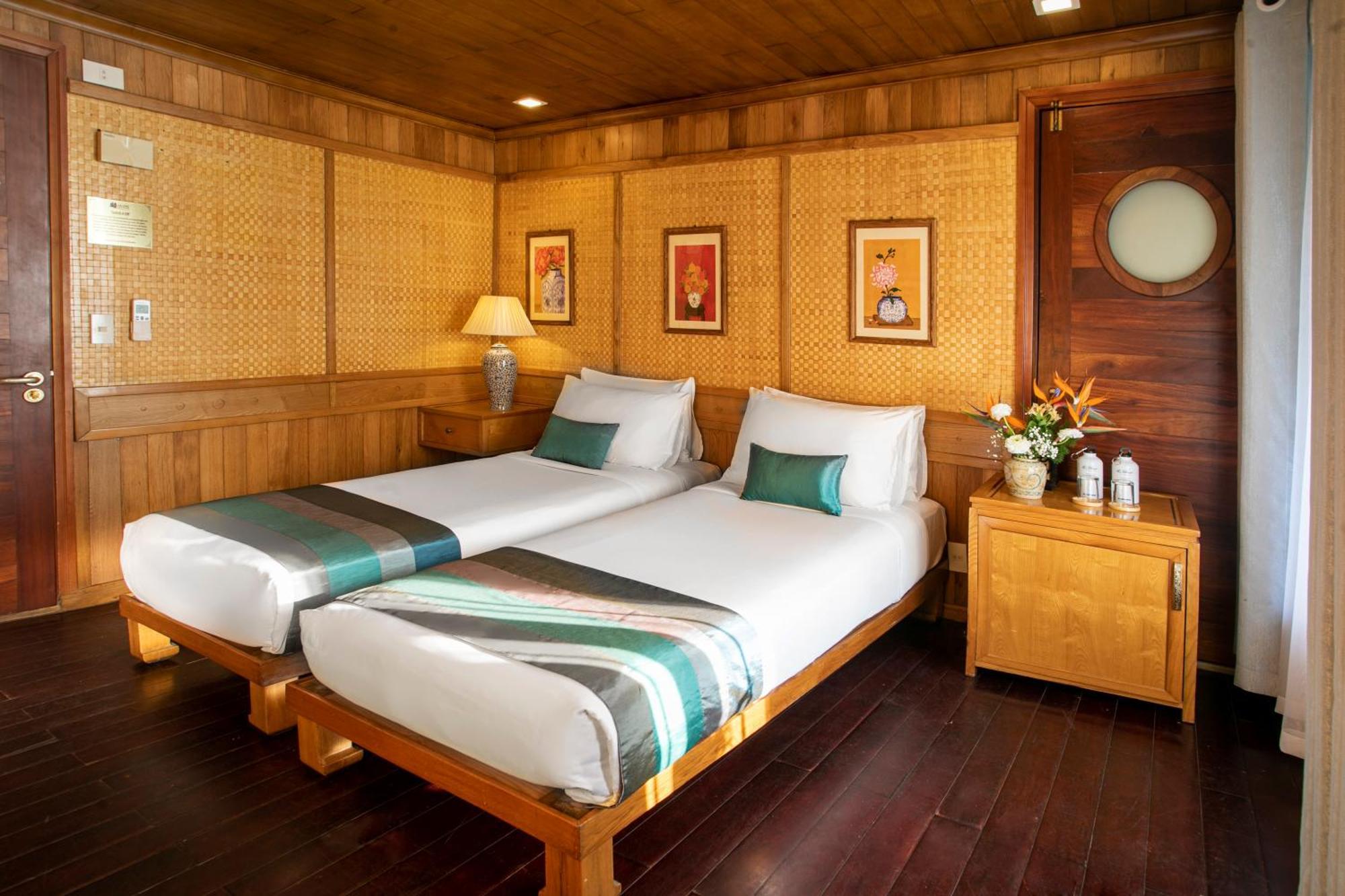 Bhaya Halong Cruises 5*